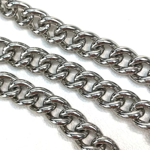 Louis Vuitton Monogram Wine Wood PM Enamel Shoulder Bag Patent Leather - Picture 6 of 7